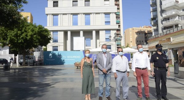 El edificio sin uso de la plaza Picasso alberga la nueva Jefatura de la Policía Local de Torremolinos