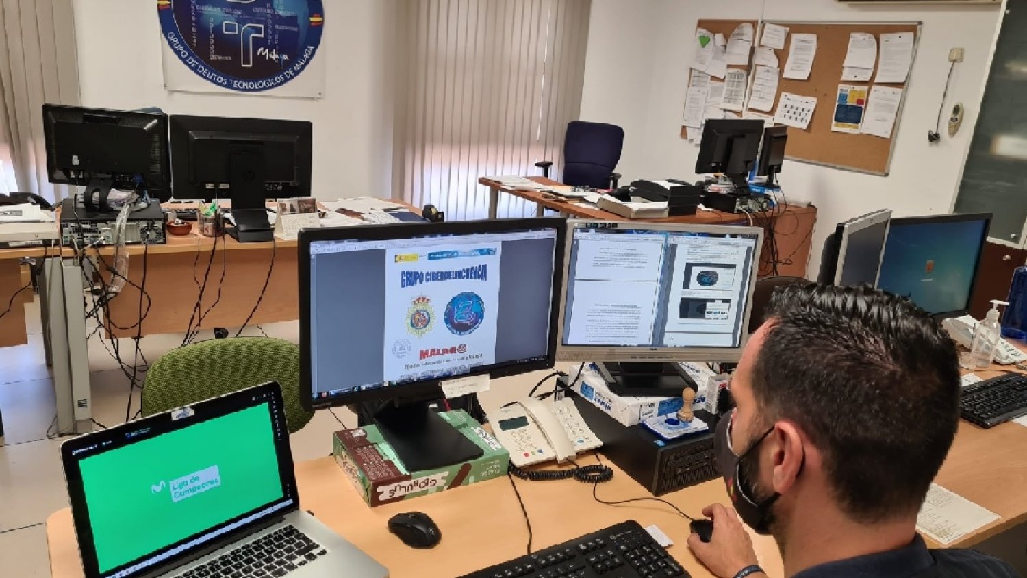 Detenido en Málaga un joven por vender decodificadores para ver televisión de pago pirata