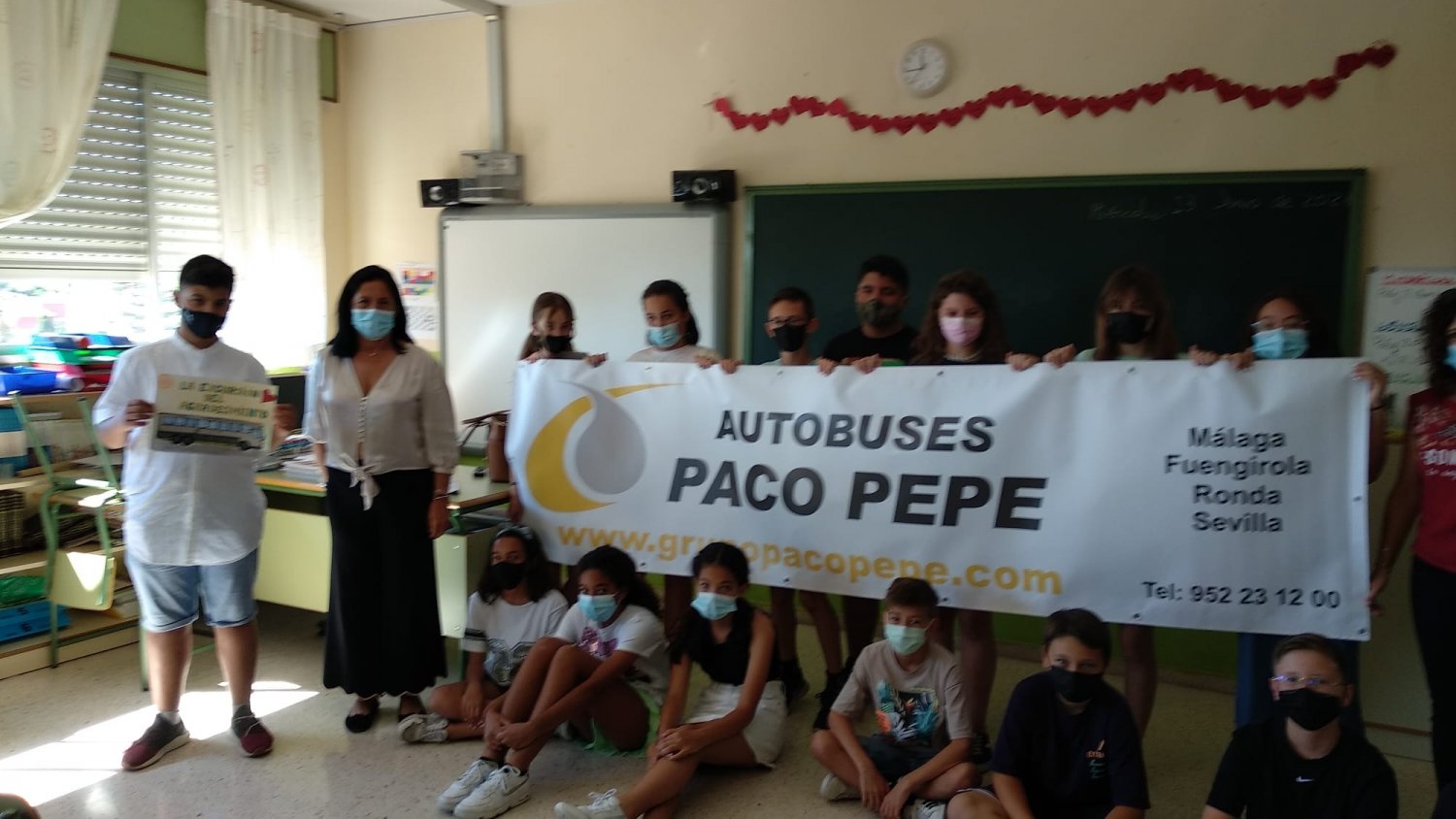 Cinco centros escolares de Málaga reciben los premios del concurso de dibujo por la seguridad vial