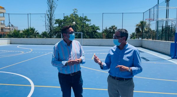 El Rincón completa las actuaciones de mejoras en la pista multideportiva de Los Almendros