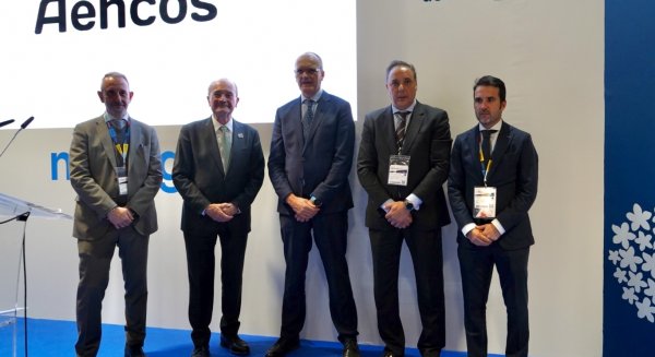 El Área de Turismo y Aehcos renuevan el protocolo para la promoción de la ciudad