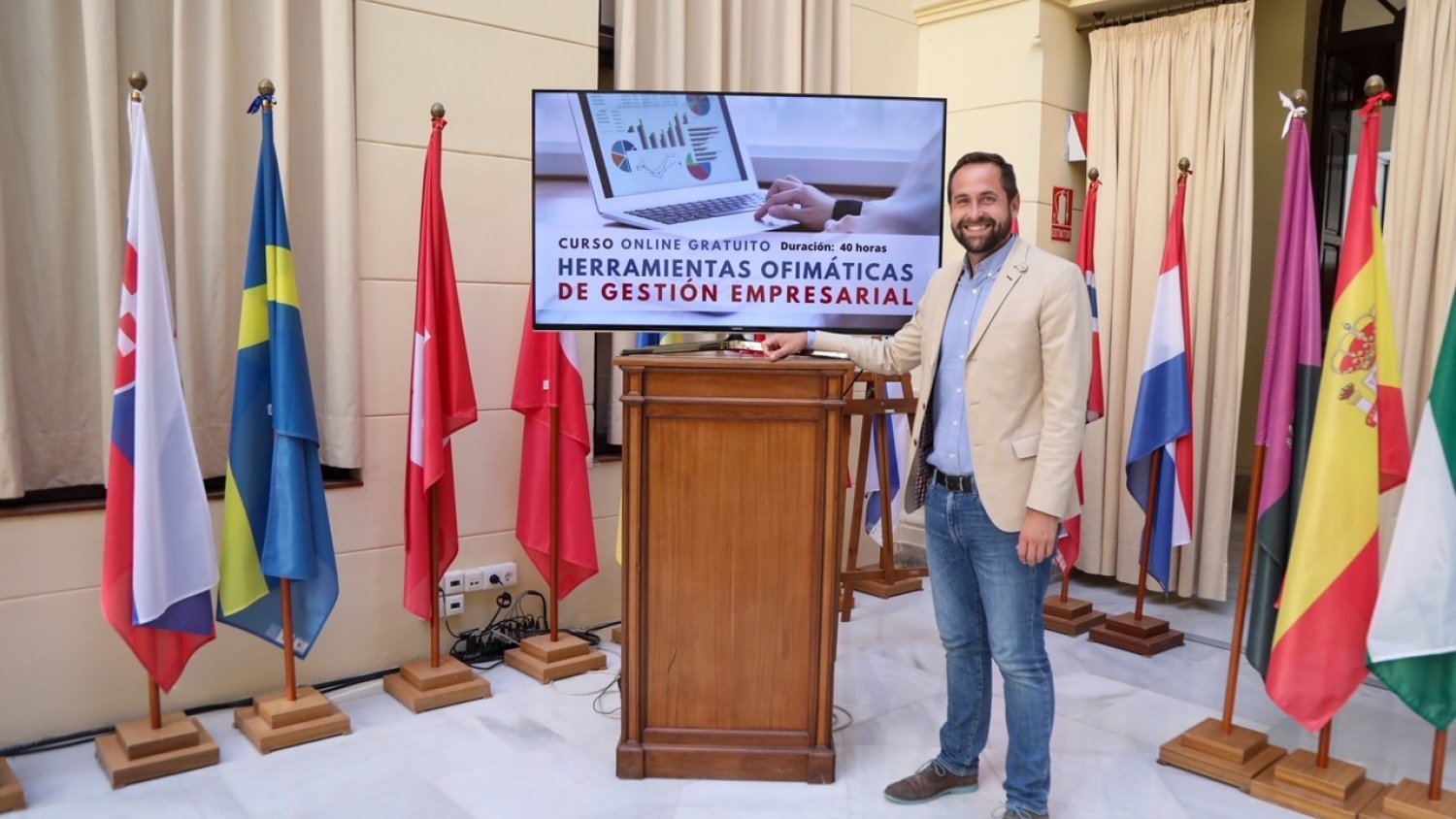 12.000 malagueños se benefician del nuevo programa de formación online del IMFE