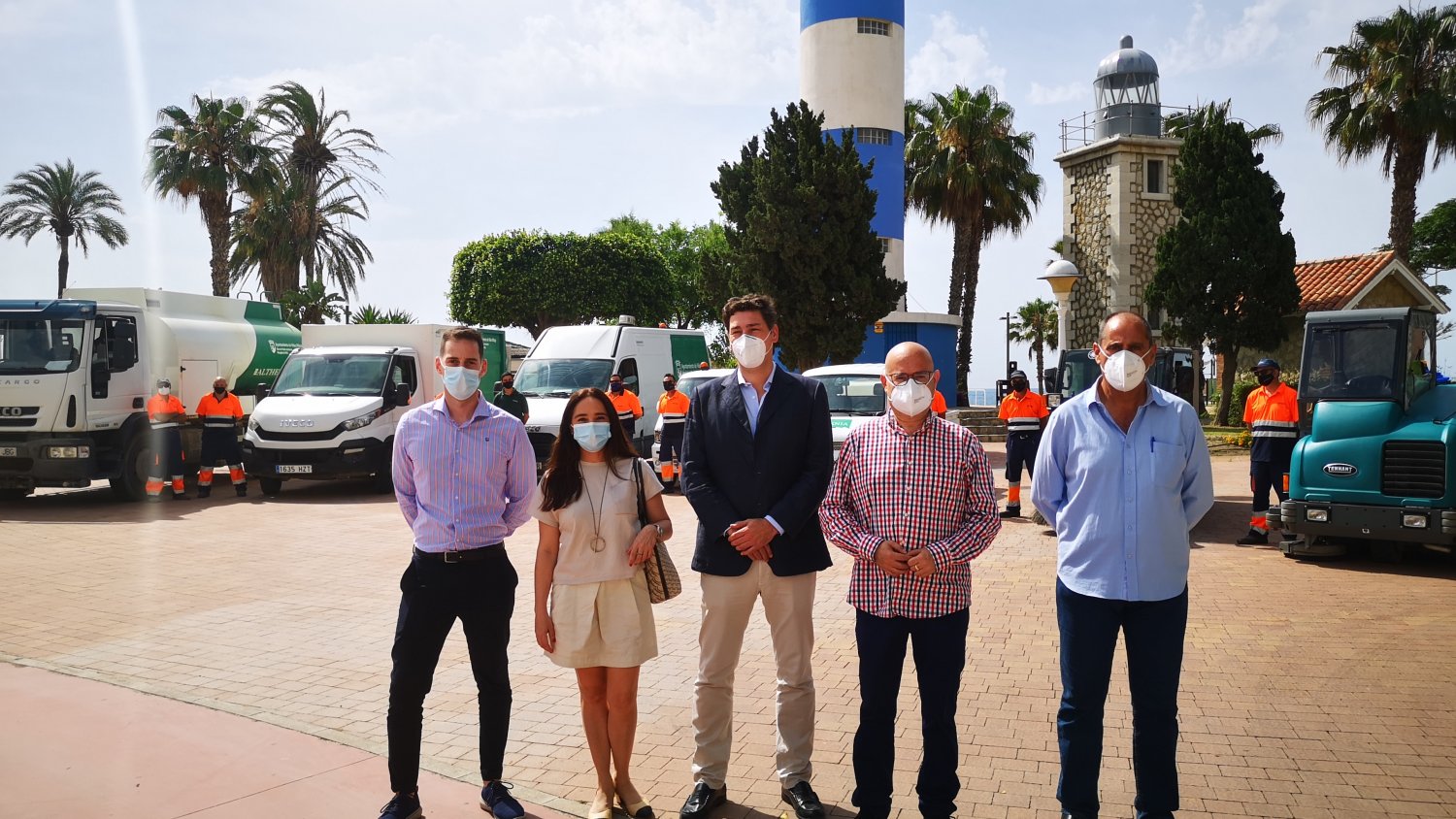 Medio Ambiente refuerza hasta el 15 septiembre el servicio de limpieza en Vélez-Málaga
