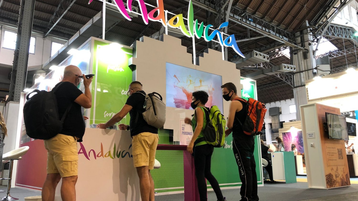 Andalucía participa en la feria B-Travel de Barcelona para captar viajeros de Cataluña