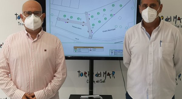 Medio Ambiente proyecta una mejora en el parque canino de La Mata de Vélez-Málaga