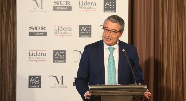 Salado exige al Gobierno Central el corredor ferroviario de la Costa del Sol
