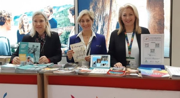 La Junta muestra el destino en el mercado holandés en la feria Vakantiebeurs