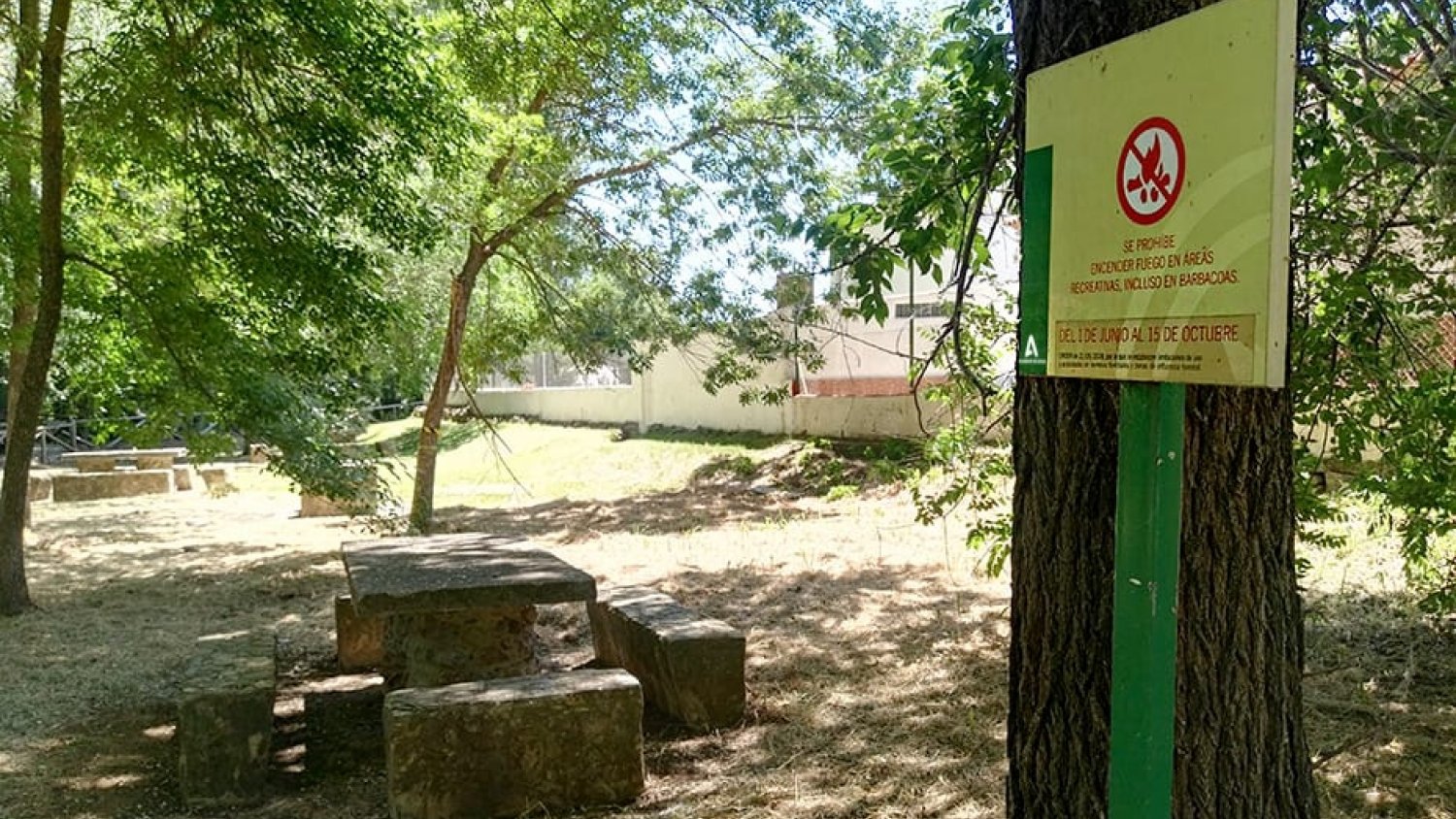 La Junta prohíbe usar fuego y la circulación de vehículos en espacios forestales andaluces