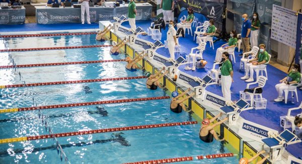 Torremolinos, epicentro de la natación andaluza con la disputa del Open Absoluto de invierno