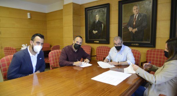 Torremolinos junto a la Clínica Dental B.Murri atienden a seis pacientes en riesgo de exclusión