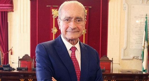 El alcalde de Málaga celebra la apuesta de Vodafone por demostrar el ecosistema innovador de la ciudad