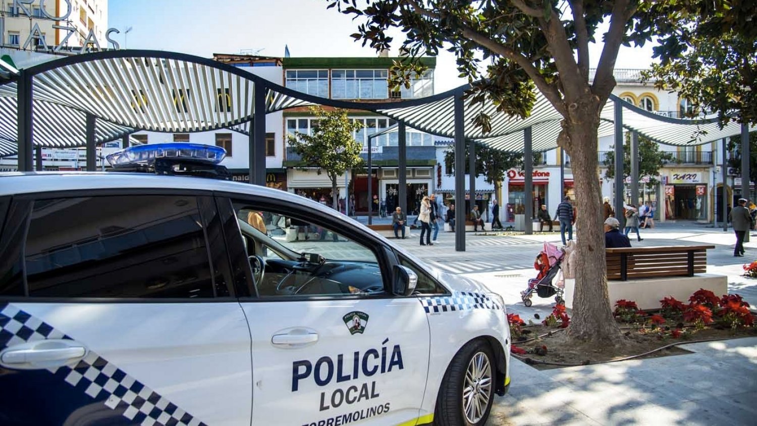 Detenidos dos menores por robar tres bicicletas eléctricas en Playamar en Torremolinos