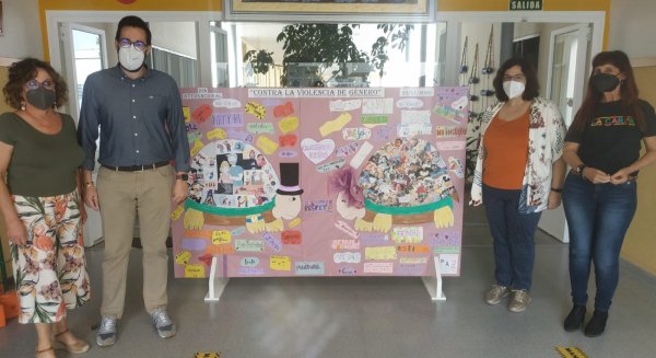 Centros escolares de Vélez-Málaga continúan recibiendo actividades sobre igualdad de género