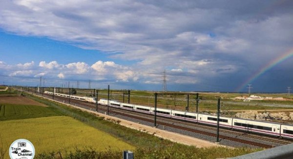 Renfe incorpora cuatro trenes Ave en la relación Madrid-Málaga a partir del 7 de junio