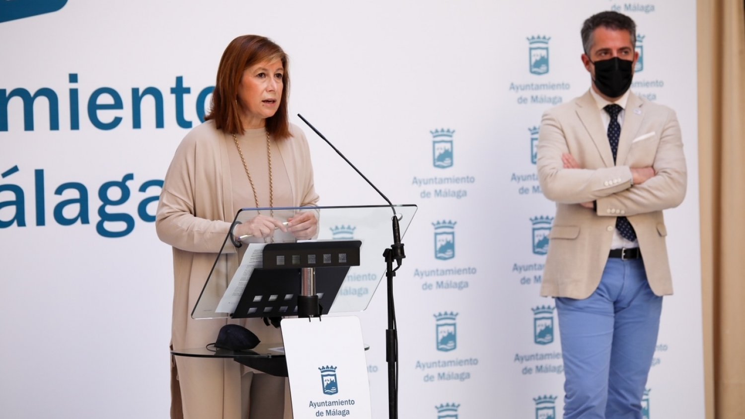 El Ayuntamiento licita dos proyectos para mejorar la red de agua y el saneamiento en el distrito Este