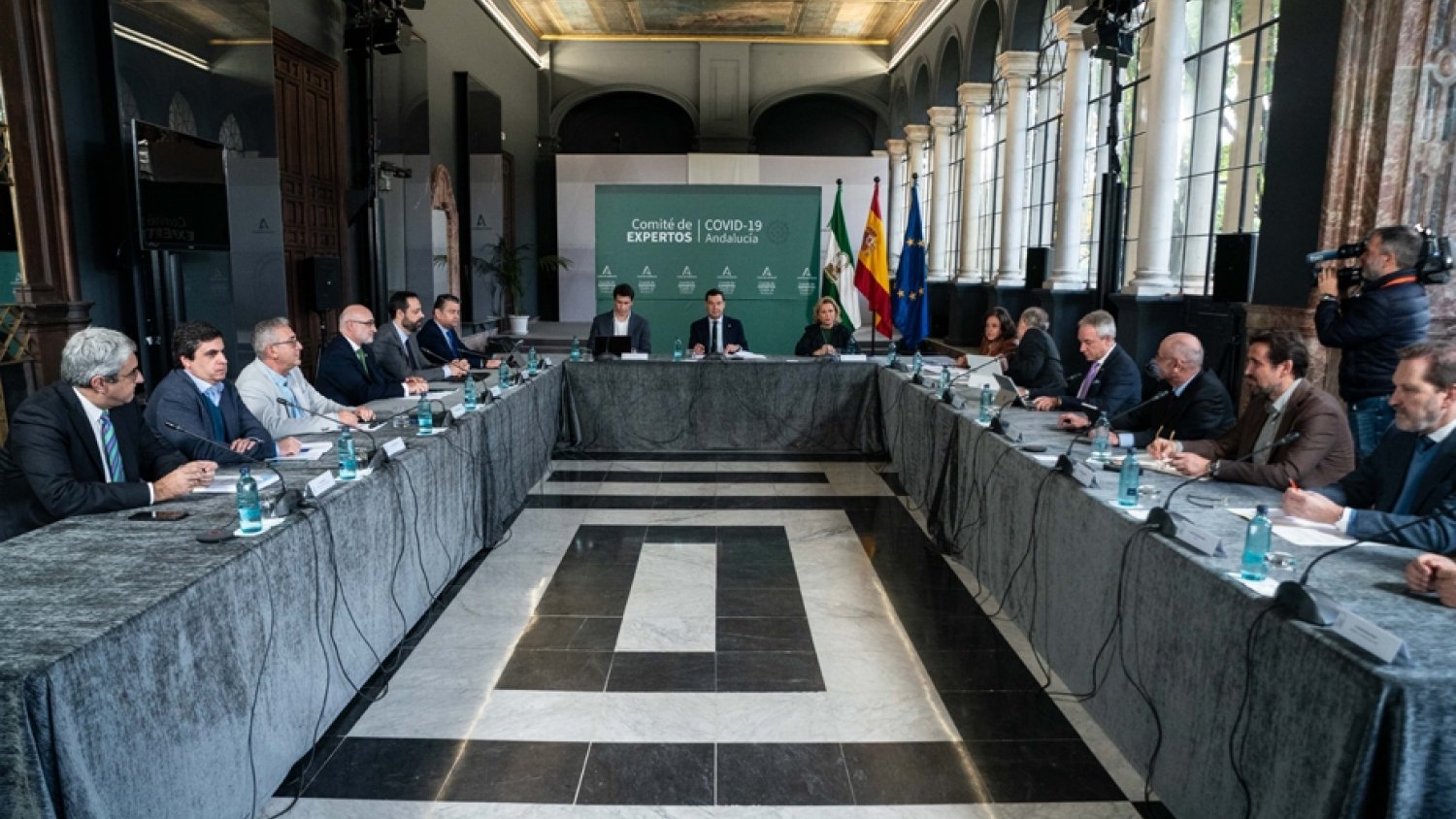 Andalucía reforzará las medidas de prevención y vigilancia Covid en las residencias de mayores