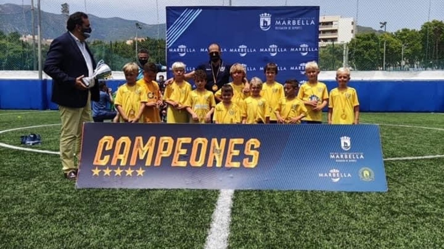 Los play off de la Copa Marca Marbella de Fútbol pone el broche final a la ligar regular
