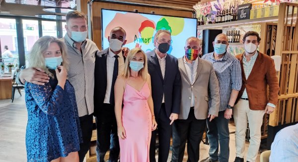 Torremolinos amplía y diversifica su oferta de turismo LGTBI de la mano del sector privado