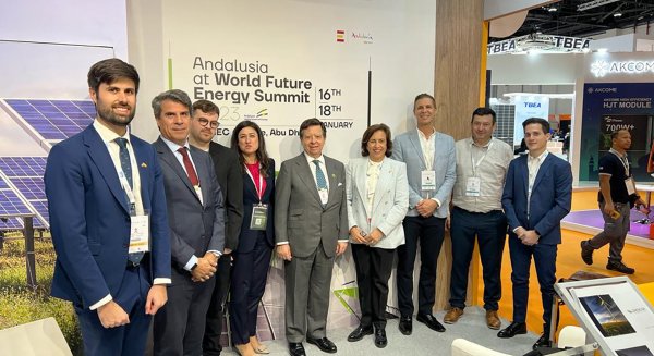 La Junta impulsa la industria andaluza de renovables en los Emiratos Árabes Unidos