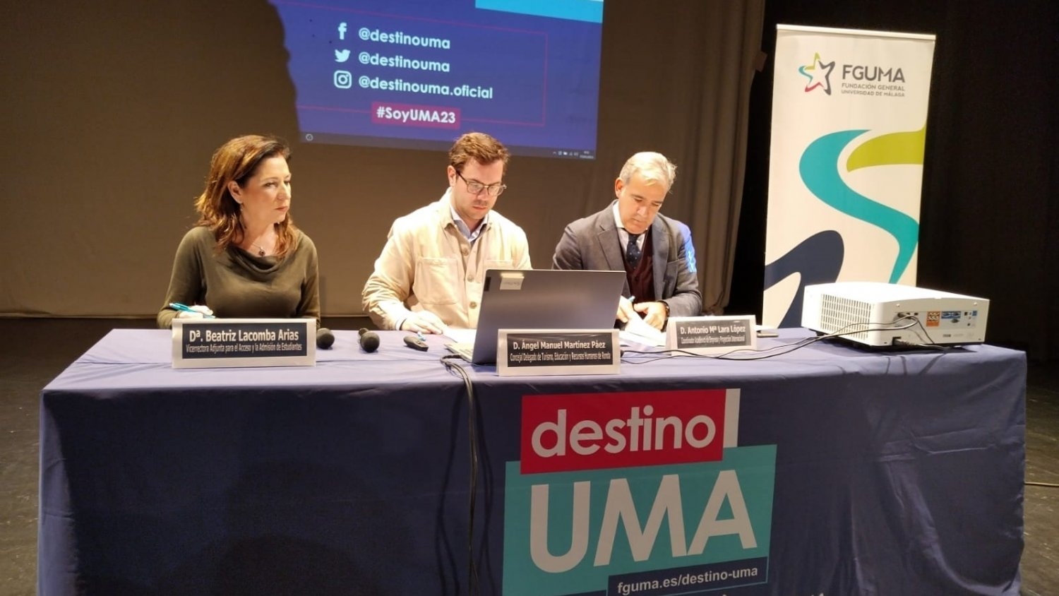 Ronda colabora con la UMA en la celebración de una jornada de puertas abiertas para alumnos preuniversitarios