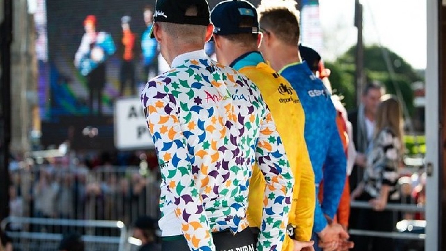 La Vuelta Ciclista a Andalucía presenta los maillots para su 67ª edición