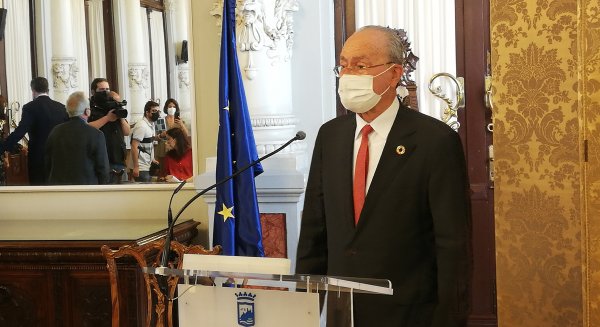 Francisco de la Torre deja la puerta abierta a 