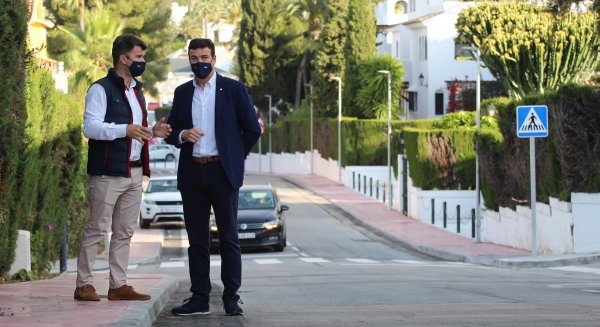 El Ayuntamiento de Marbella culmina la actuación en la calle Gardenias de Nueva Andalucía
