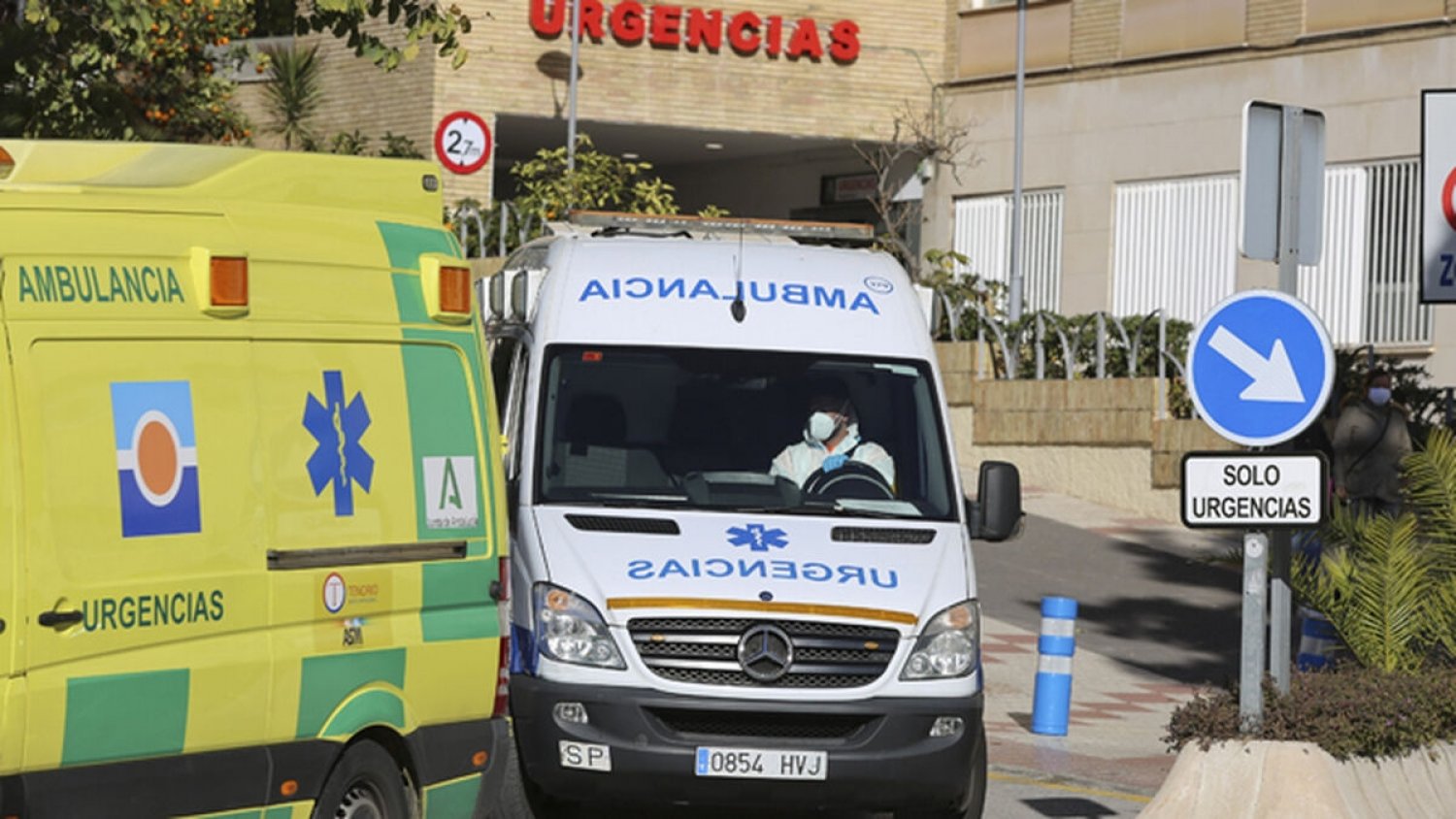 Un fallecido y 184 positivos frente a las 409 recuperaciones en Málaga en la última jornada