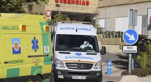 Un fallecido y 184 positivos frente a las 409 recuperaciones en Málaga en la última jornada