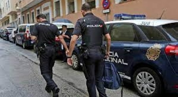 Detenidos los responsables de dos robos con violencia e intimidación en la zona centro de Málaga