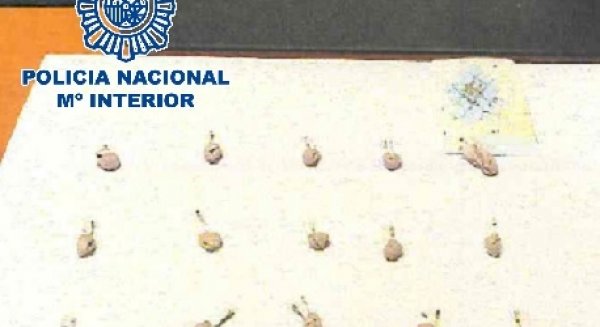 La Policía Nacional detiene en Ronda a un hombre de 59 años con 15 dosis de “rebujao”