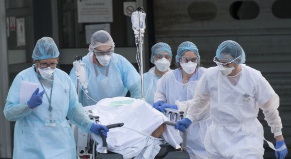 Málaga registra cuatro fallecidos y 218 nuevos positivos en la última jornada