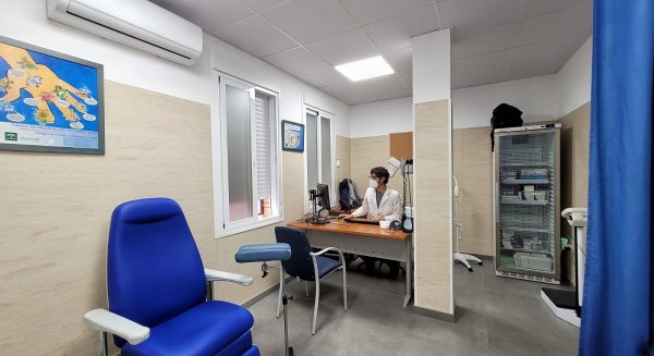 El centro de salud de Nerja incorpora dos nuevas consultas de Enfermería de Familia