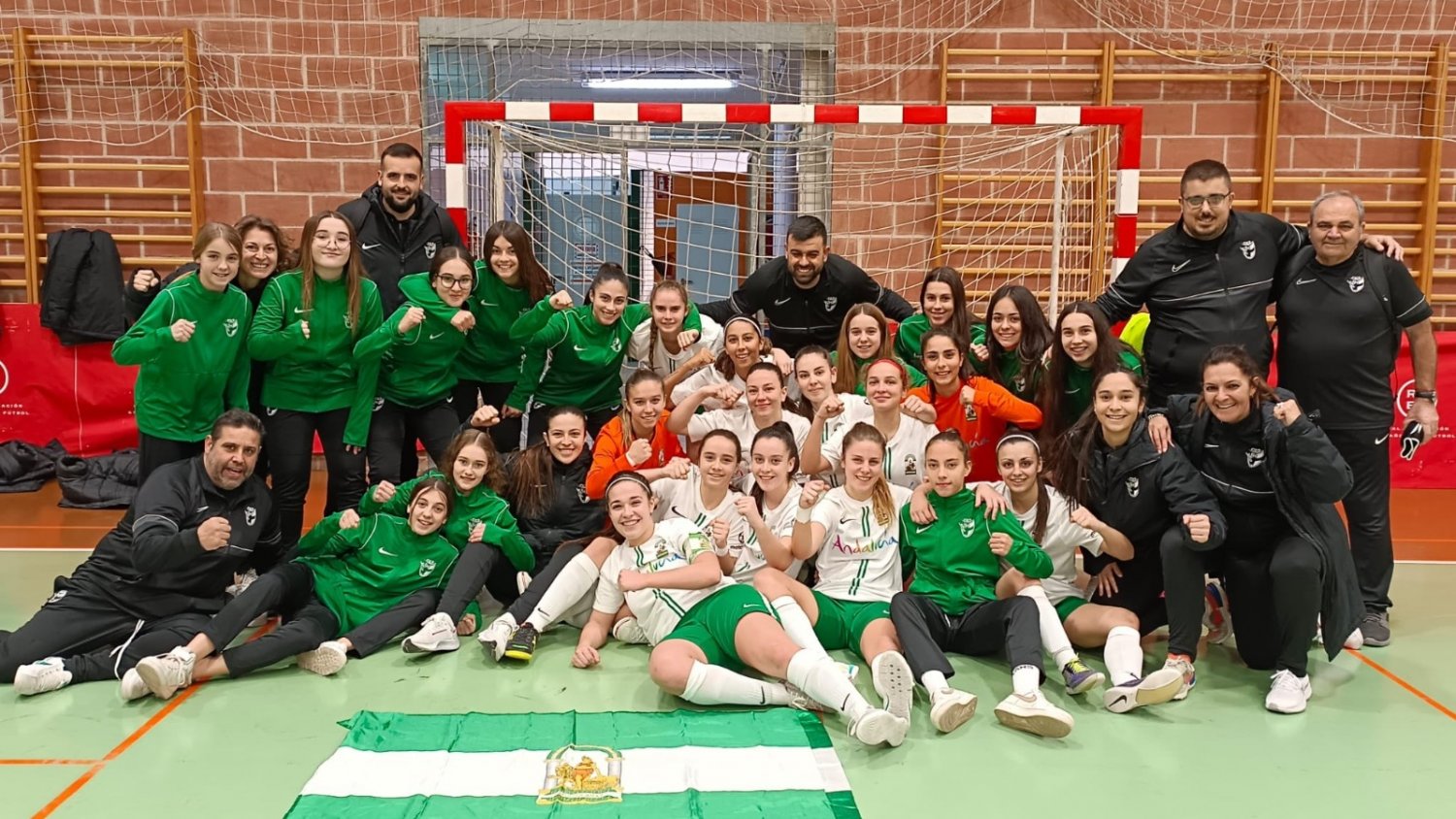 Las torremolinenses Alexia Ramos y Paula Sanz participan en el campeonato de España de fútbol sala sub 19