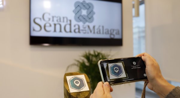 Diputación pone en marcha una app pionera para guiar a los usuarios de la Gran Senda