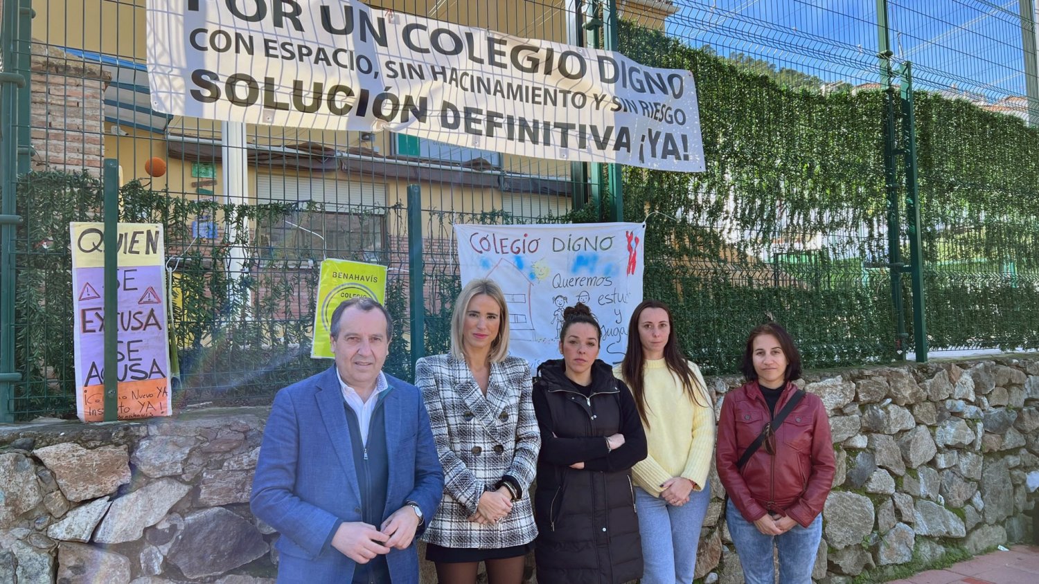 PSOE exige a la Junta de Andalucía que actúe ante los problemas de seguridad en el colegio de Benahavís