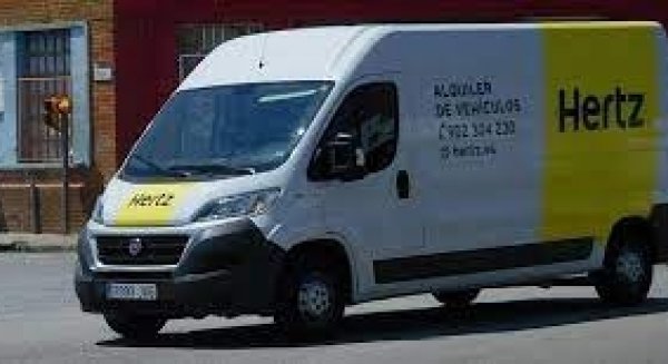Hertz abre en Málaga una oficina de alquiler de furgonetas ante el crecimiento del comercio online