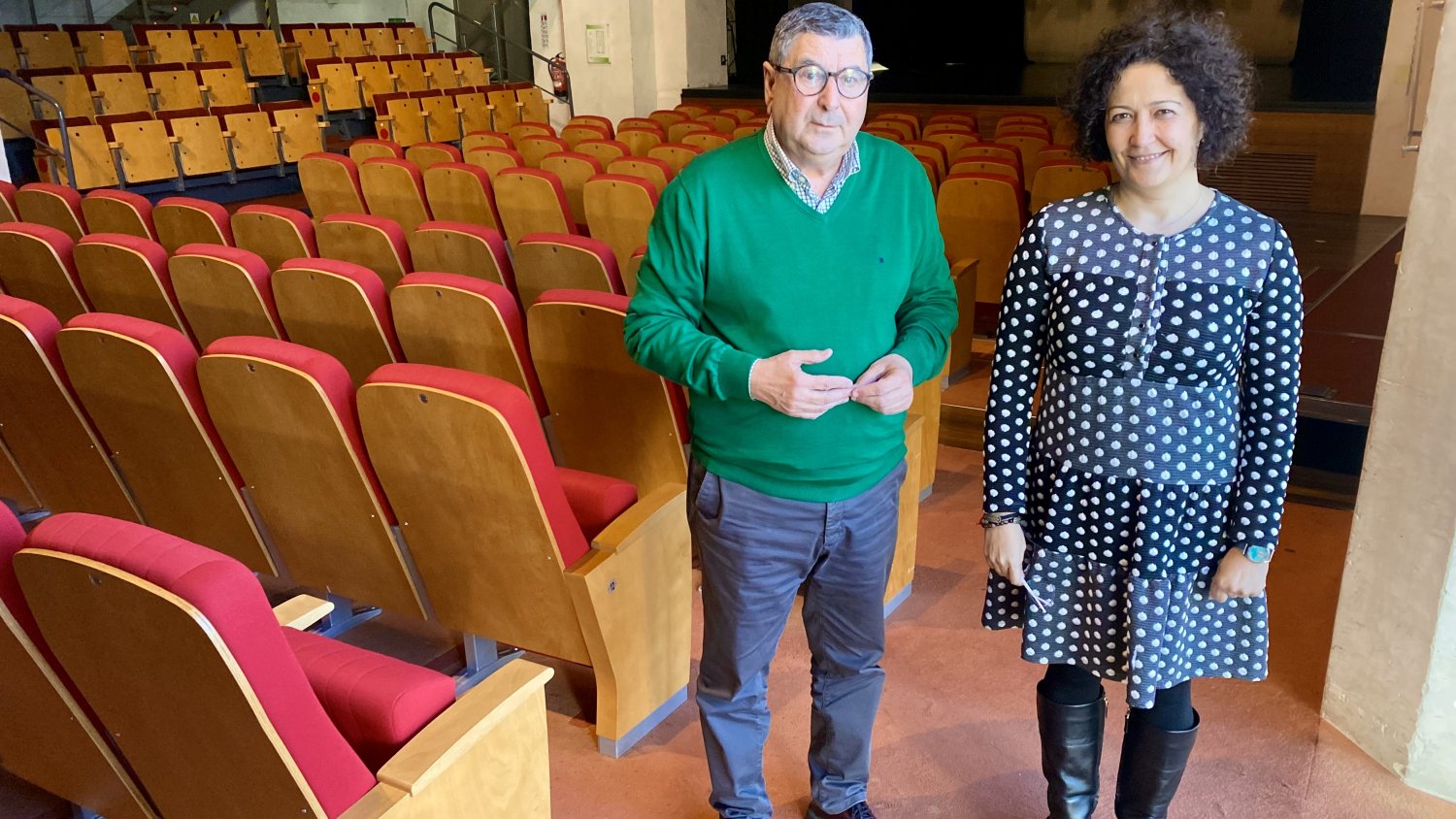 El Ayuntamiento de Vélez-Málaga solicita una mejor dotación tecnológica para el Teatro del Carmen