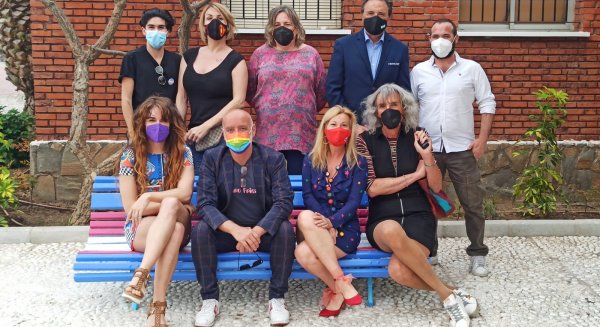 El Ayuntamiento de Torremolinos inaugura una plaza dedicada al colectivo trans