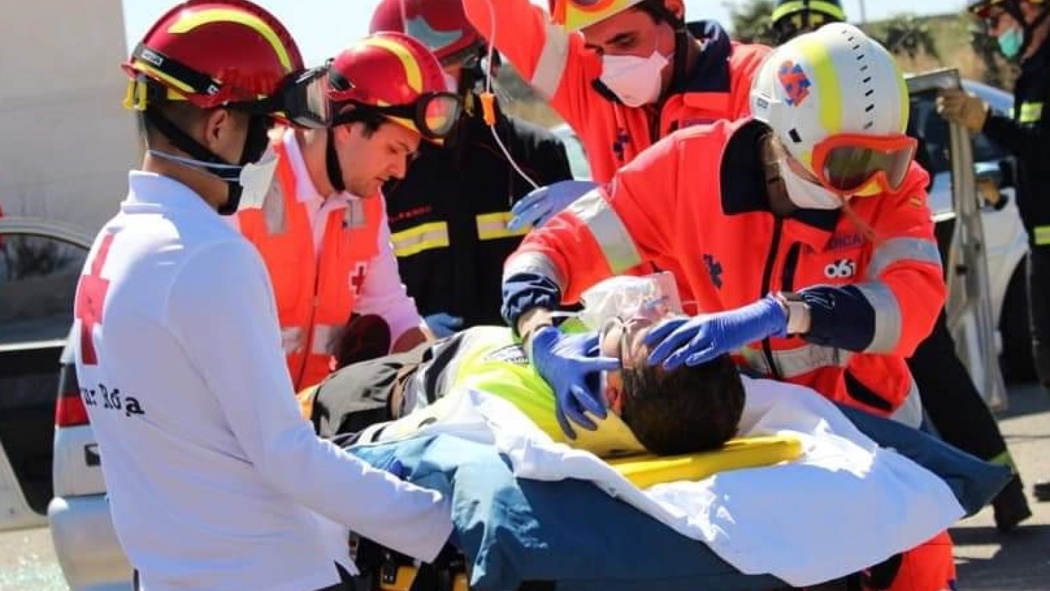 El 061 recibe 71 peticiones de asistencia por accidente de tráfico en Málaga en Semana Santa