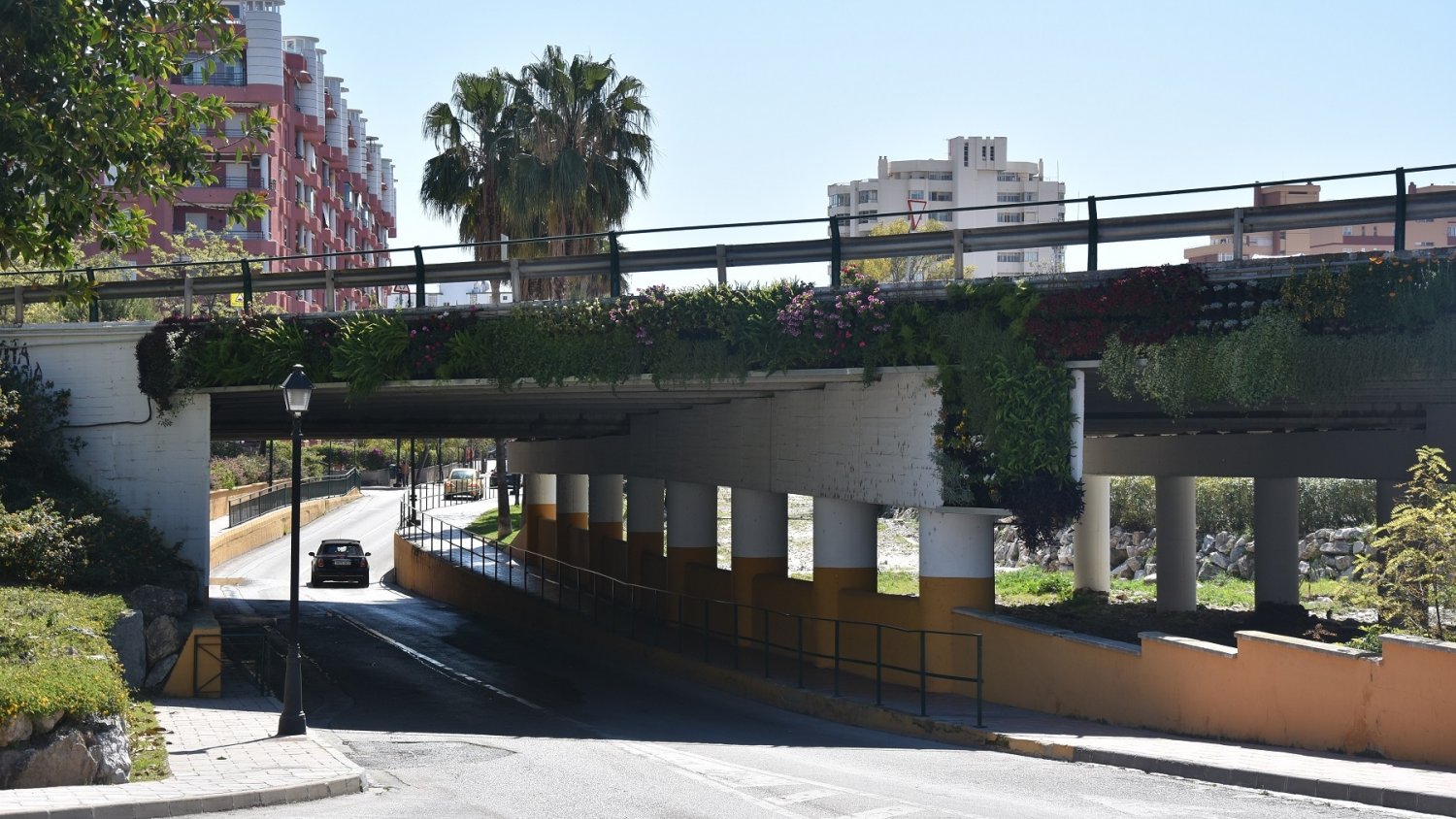 Fuengirola proyecta cambios en el acceso a Los Pacos para mejorar su movilidad