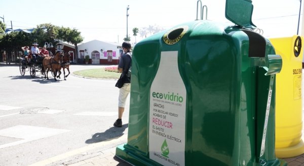 El Ayuntamiento de Málaga impulsa el reciclaje de vidrio en el sector de la hostelería