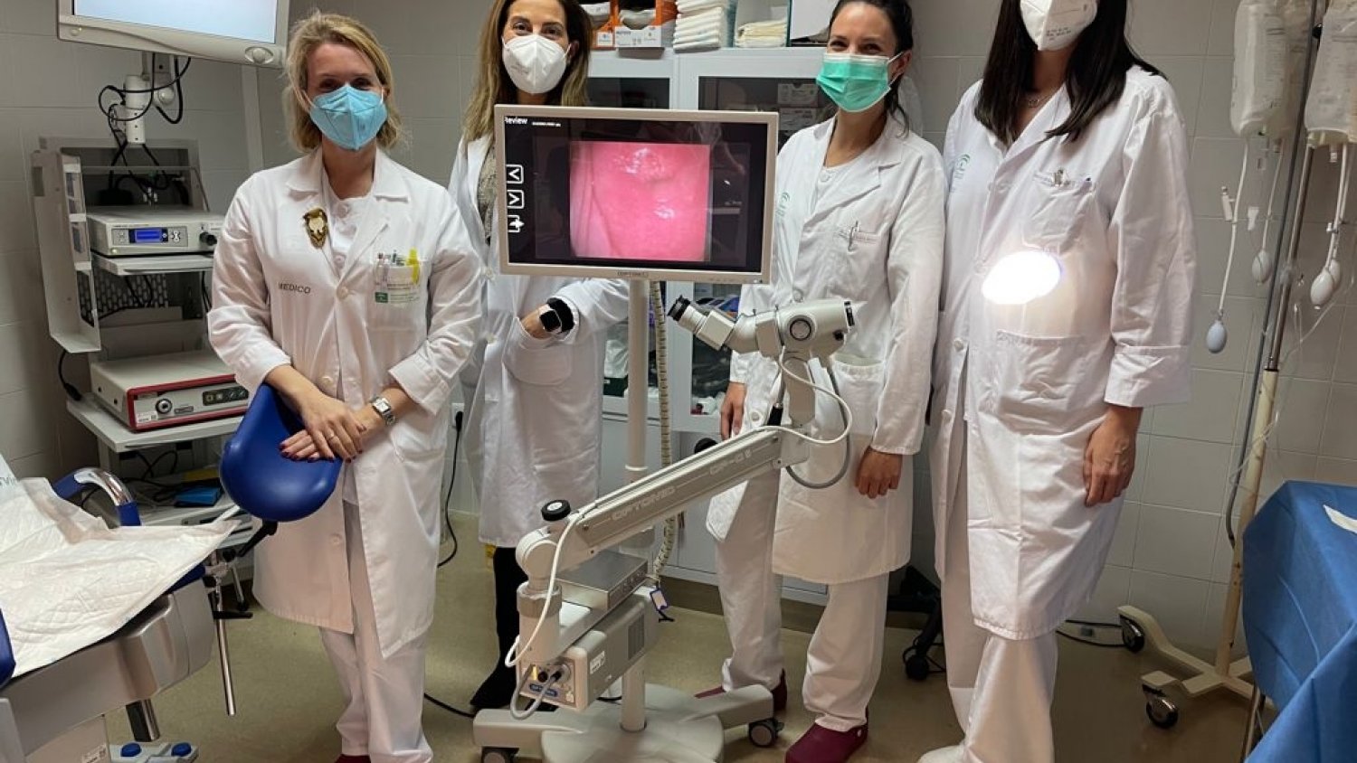 Antequera dispone de un nuevo colposcopio para controlar y estudiar el cáncer de cuello de útero