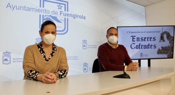 Más de una docena de negocios de Fuengirola participa en la primera exposición de enseres cofrades