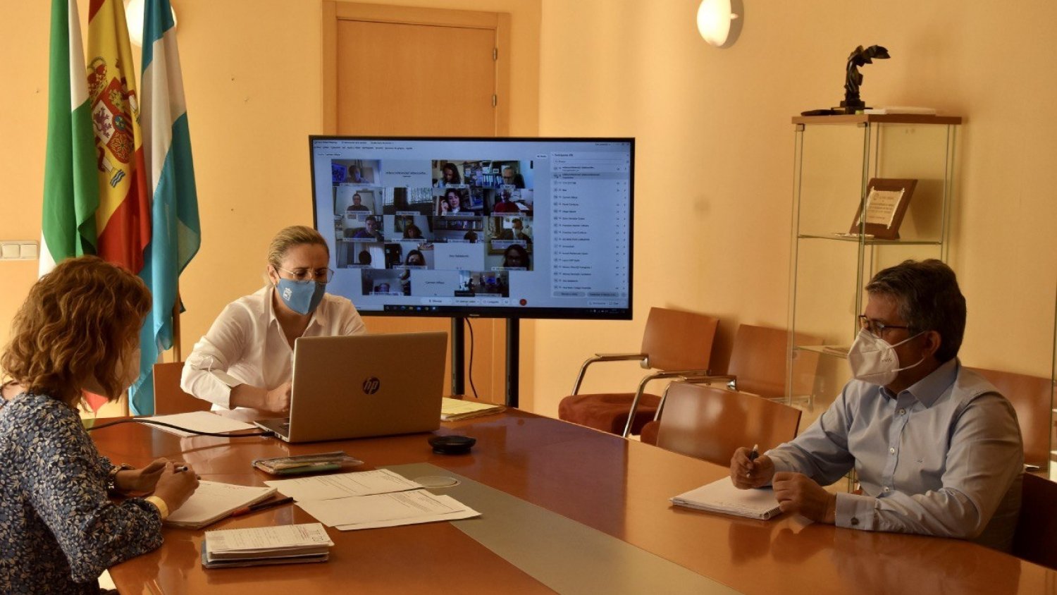 Fuengirola y centros educativos solicitan responsabilidad a las familias en Semana Santa