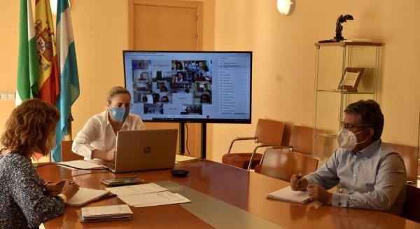 Fuengirola y centros educativos solicitan responsabilidad a las familias en Semana Santa