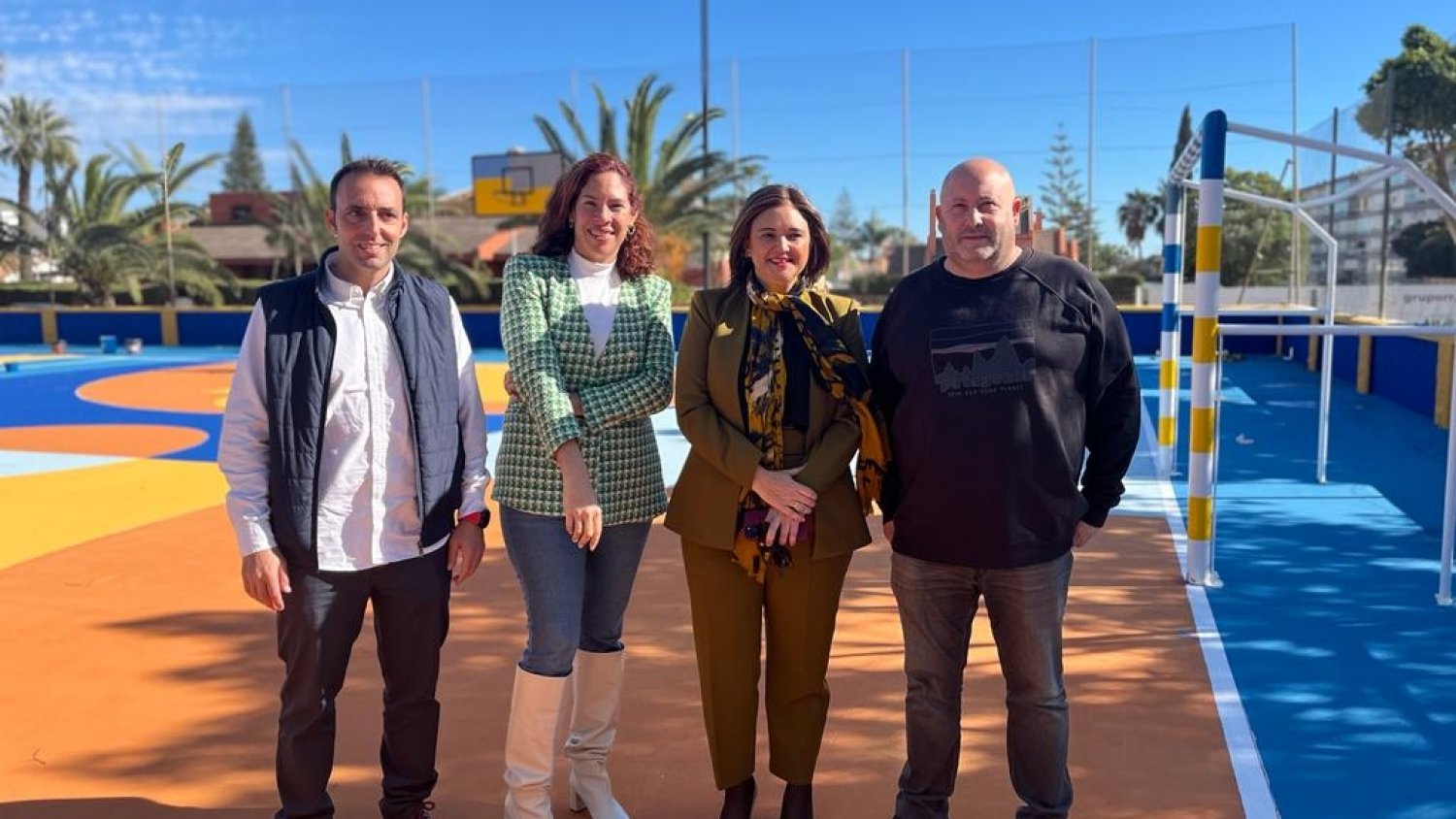 Torremolinos reforma la pista polideportiva de calle Capri en la zona de Los Álamos