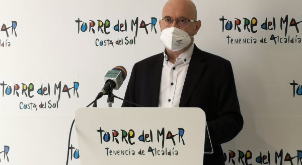 Atencia lamenta las palabras de Bonilla sobre que Vélez-Málaga sea municipio turístico de Andalucía