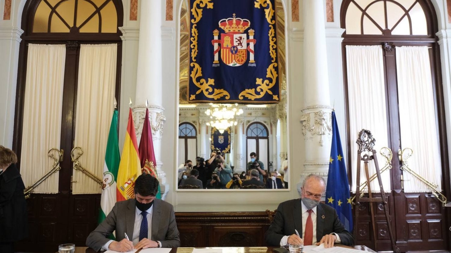 La Junta y Málaga informan que colaborarán para la detección de actividades turísticas ilegales