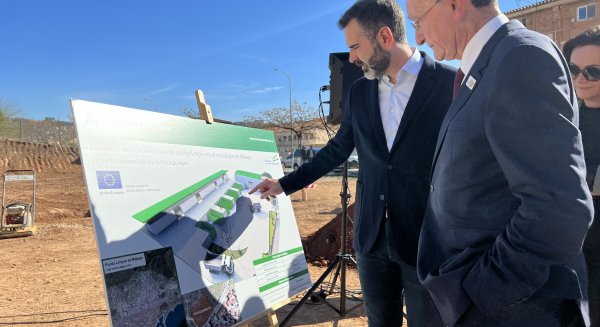 Fernández-Pacheco anuncia que Málaga recibirá cerca de 11 millones de euros para la gestión de los residuos
